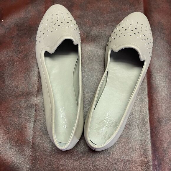Aldo gray loafers flats with silver studs, size 11 - Picture 9 of 11